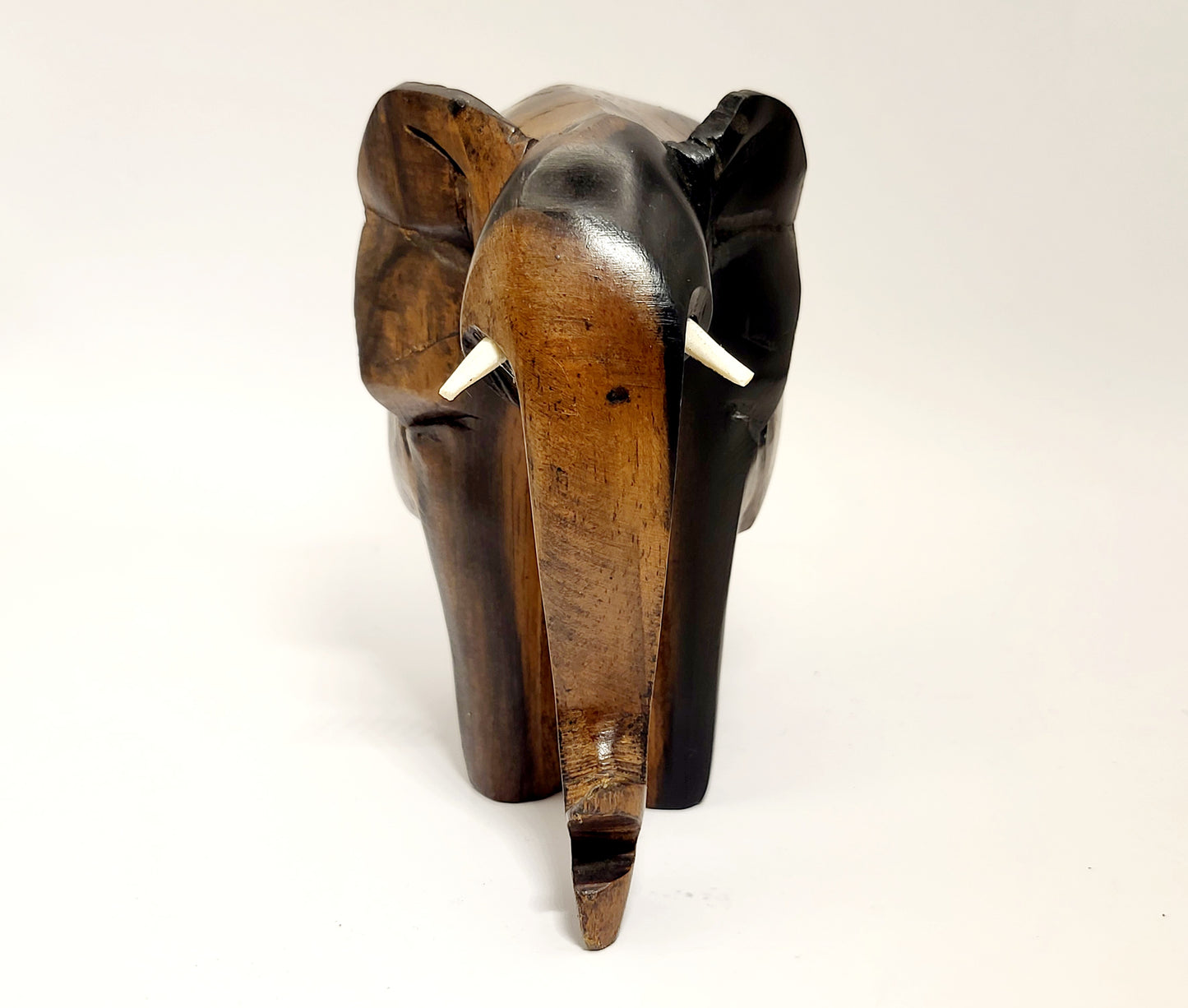 Elephant (cow bone tusks)